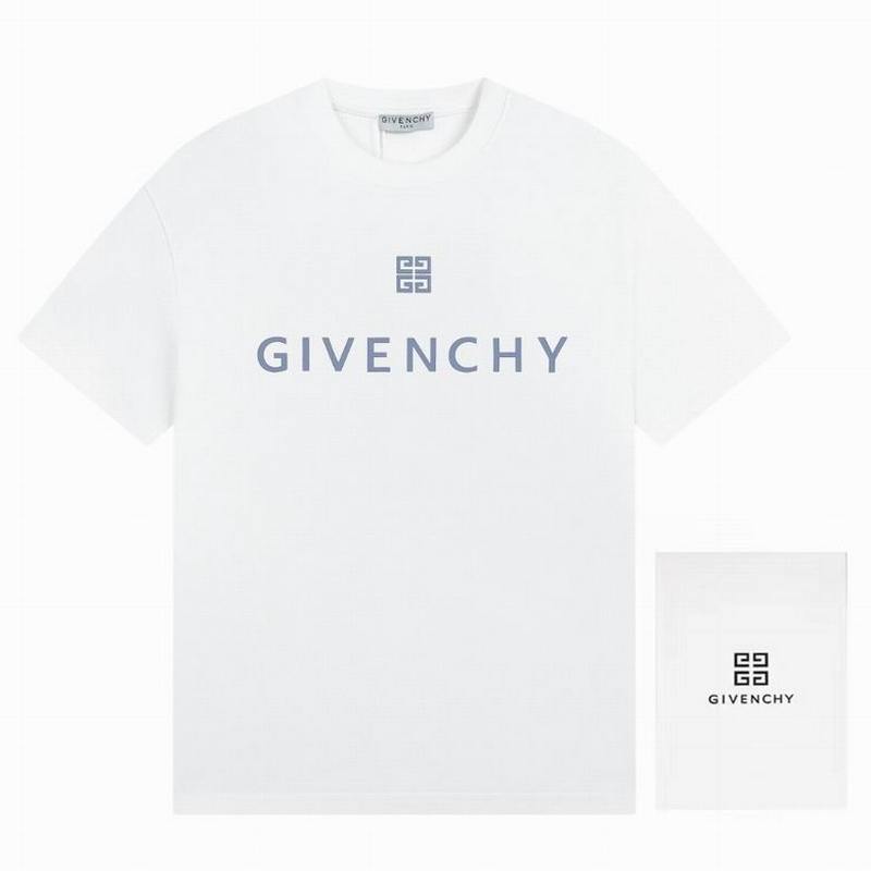 GIVENCHY Men's T-shirts 177